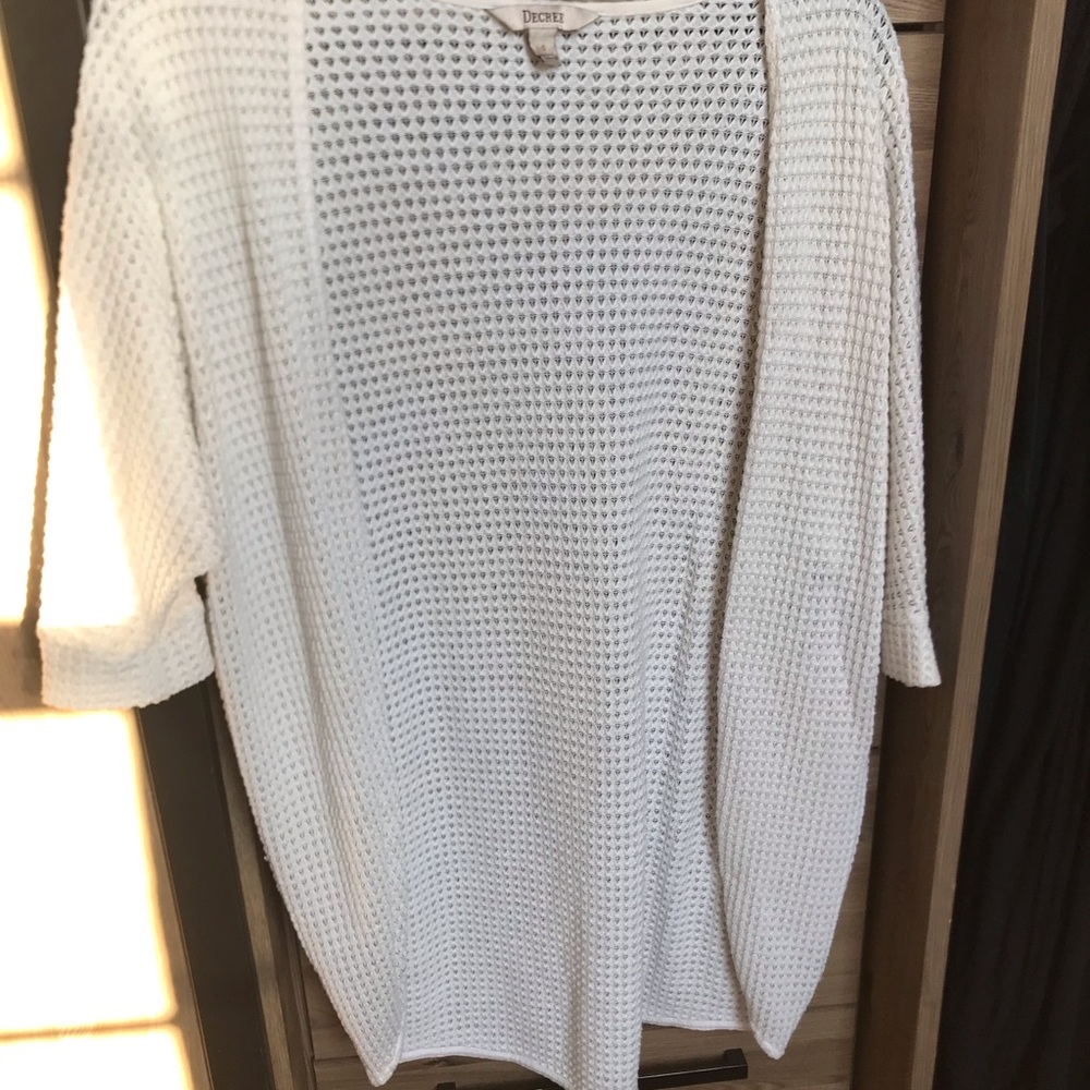 3/4 sleeve cover up/sweater